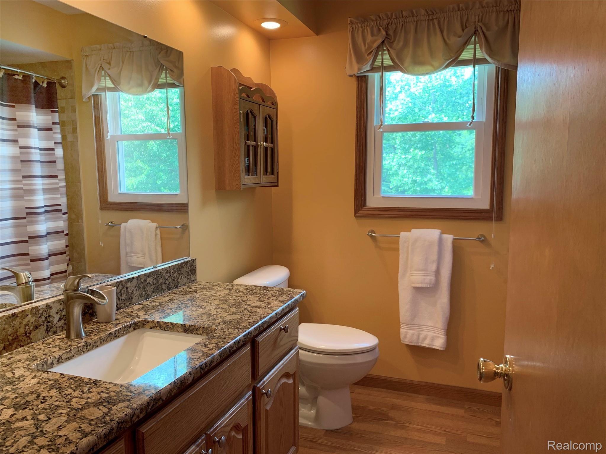 2525 Texter Road Leonard, MI 48367 - Photo 12 of 26 Updated Hall Bathroom