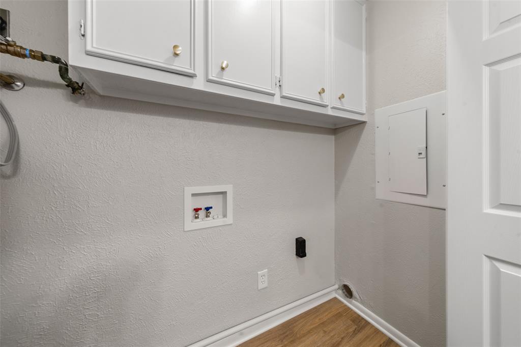 1312 Crow Drive Waco, TX 76705 - Photo 15 of 22 a view of small space