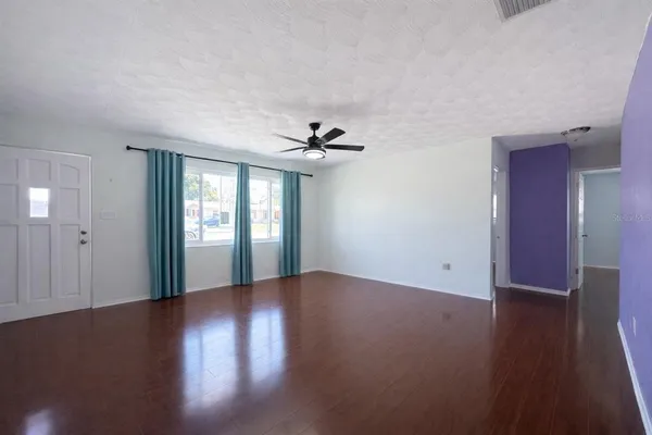 $2,000 | 2403 Cleveland Road, Sebring, FL 33870