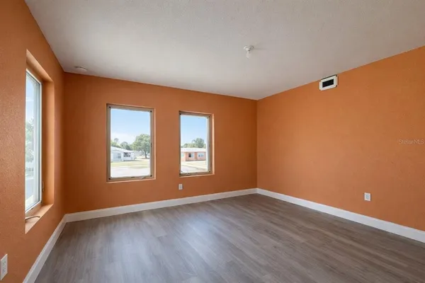 $2,000 | 2403 Cleveland Road, Sebring, FL 33870