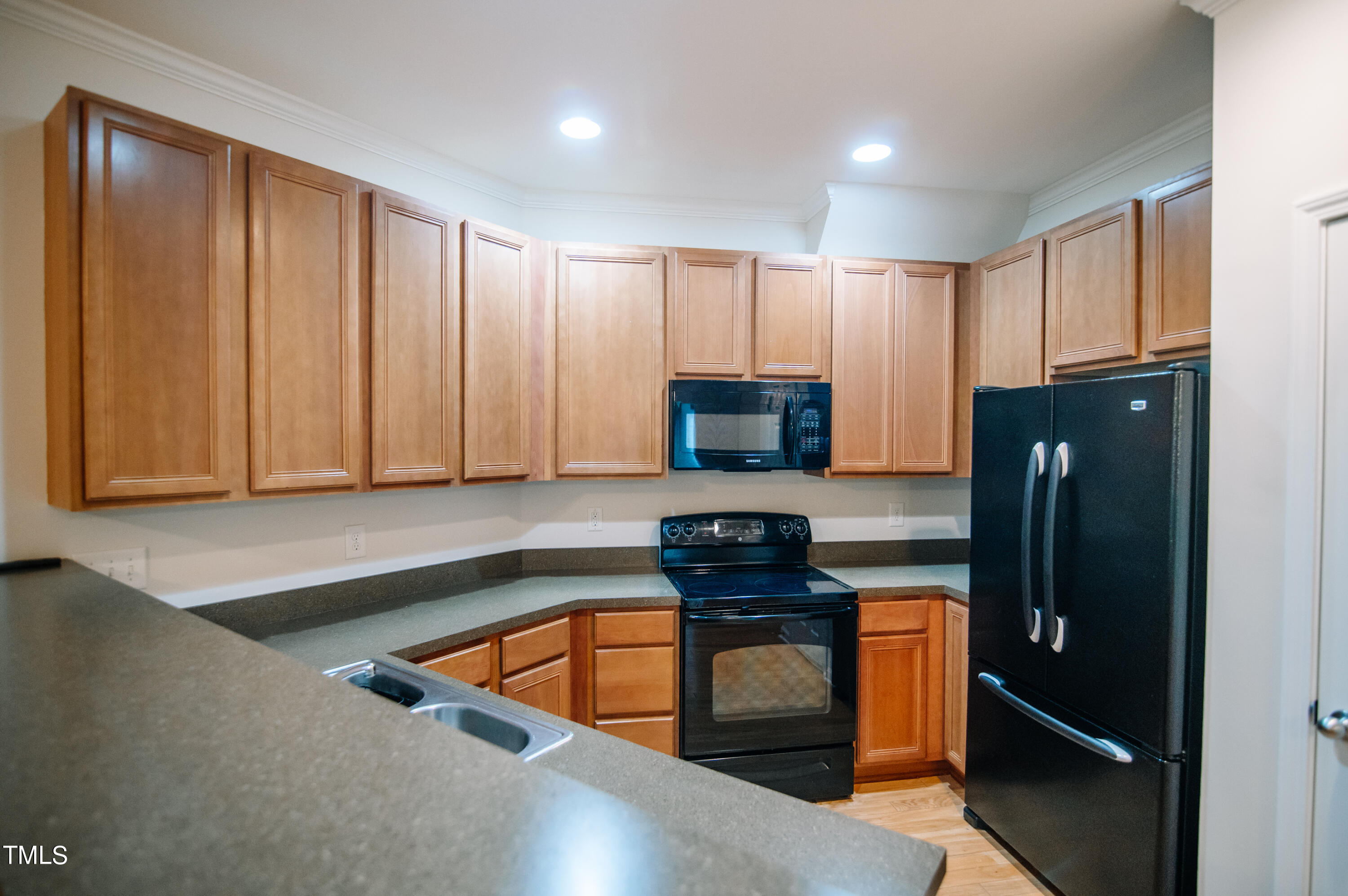 lots of counter space
