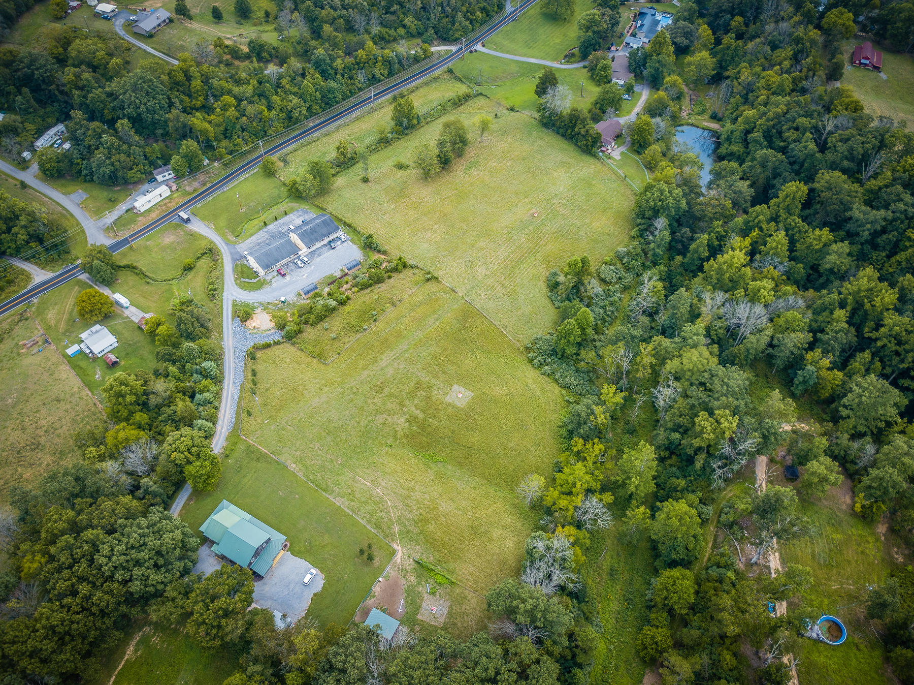 409 Packing House Road Kingsport, TN 37660 - Photo 57 of 58 103