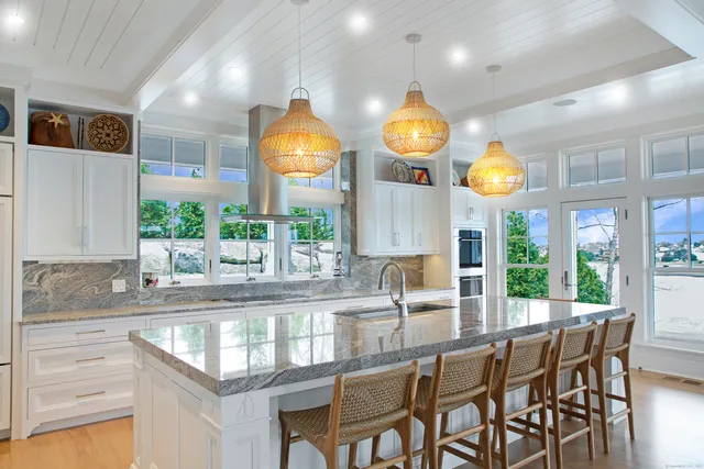 $850,000 | 6 Kingfisher Way, Mystic, CT 06355