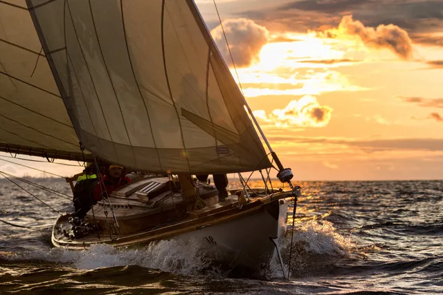 $850,000 | 6 Kingfisher Way, Mystic, CT 06355