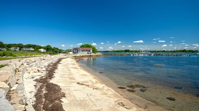 $850,000 | 6 Kingfisher Way, Mystic, CT 06355