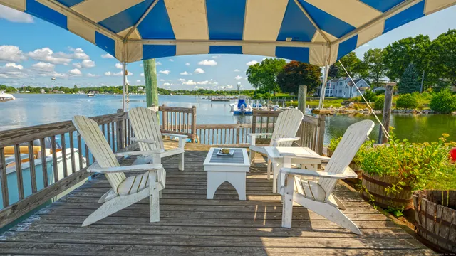 $850,000 | 6 Kingfisher Way, Mystic, CT 06355