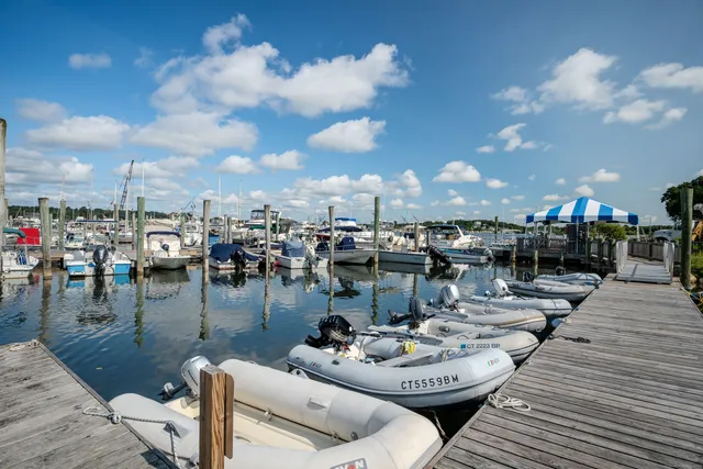 $850,000 | 6 Kingfisher Way, Mystic, CT 06355