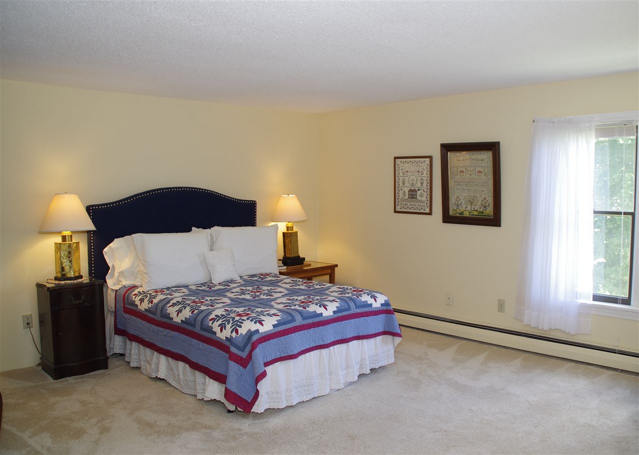 13 Mill Road, Unit 11 Durham, NH 03824 - Photo 12 of 29 Gallery Image 12