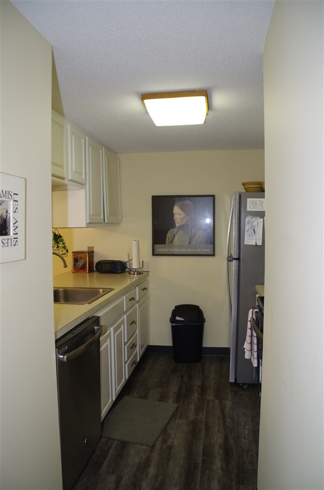 13 Mill Road, Unit 11 Durham, NH 03824 - Photo 10 of 29 Gallery Image 10