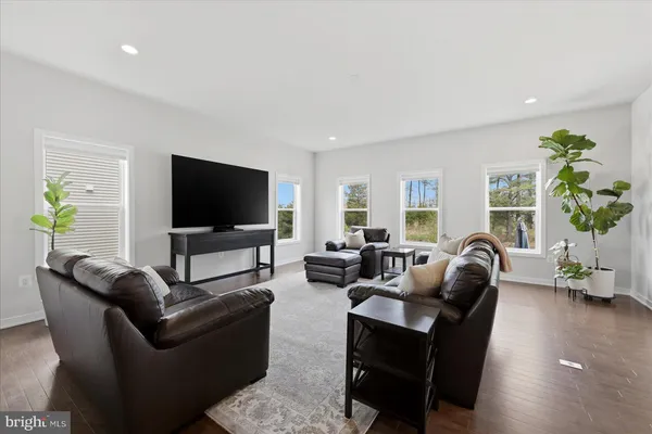 $1,250,000 | 25008 Striped Maple Drive, Aldie, VA 20105