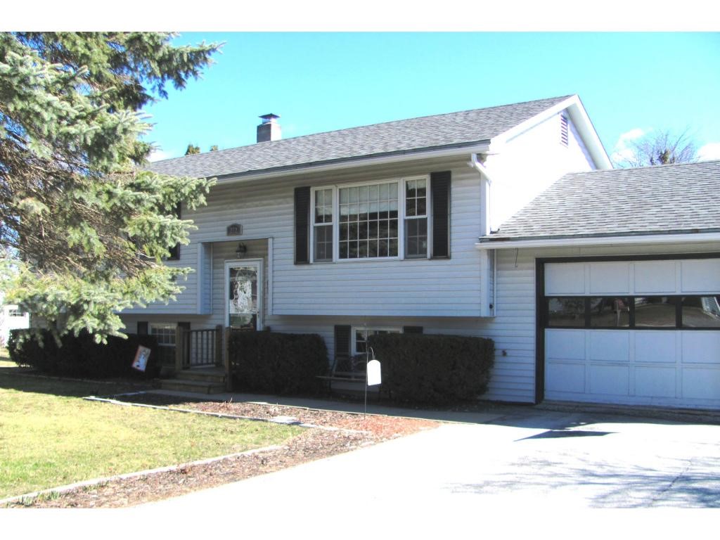 272 Dorr Drive Rutland, VT 05701 - Photo 2 of 26 Gallery Image 2