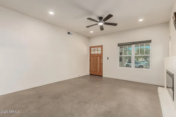 $1,950 | 125 North 11th Avenue, Unit A, Phoenix, AZ 85007