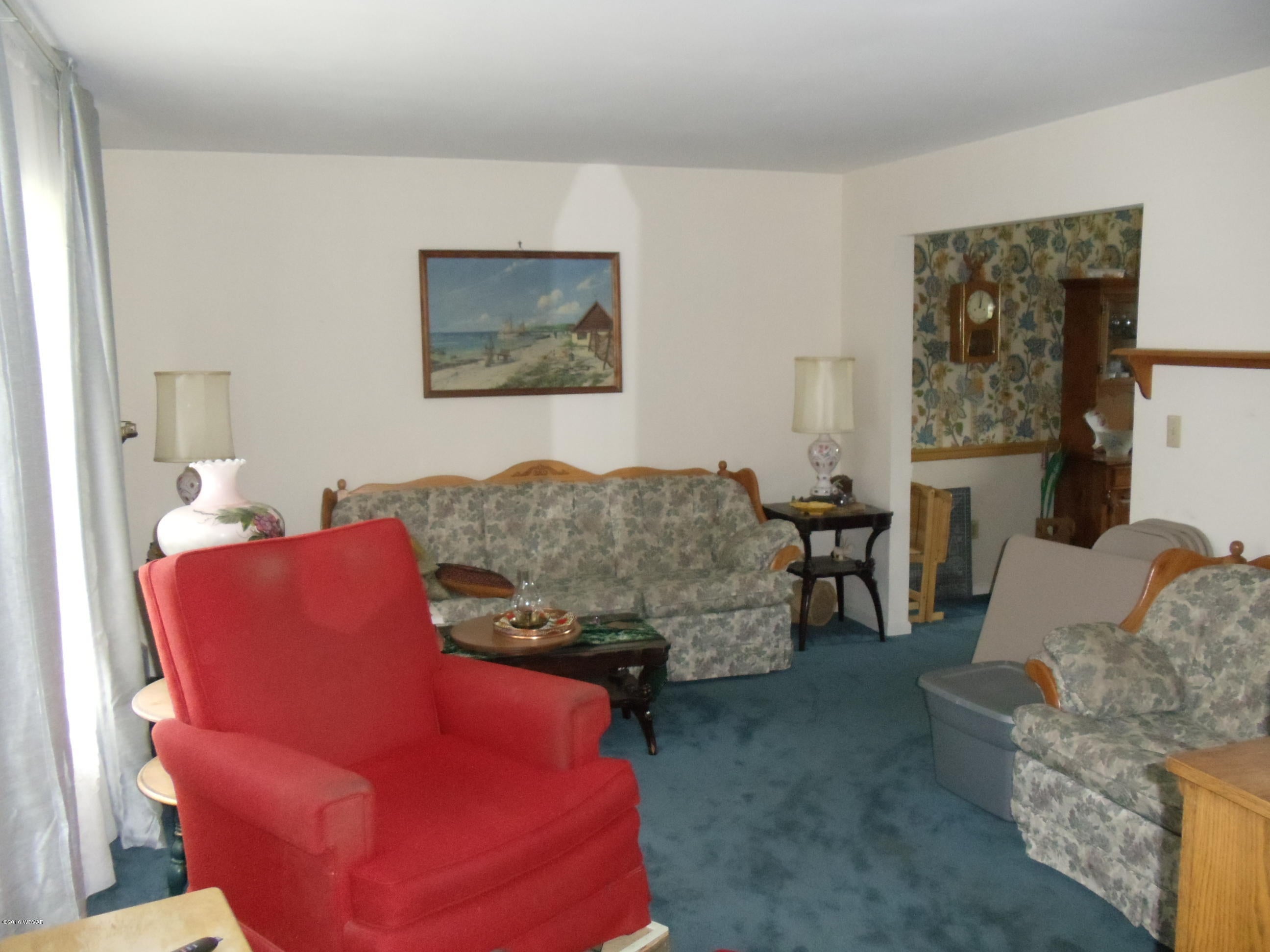 1113 Arthur Road Montoursville, PA 17754 - Photo 8 of 24 LIVING ROOM
