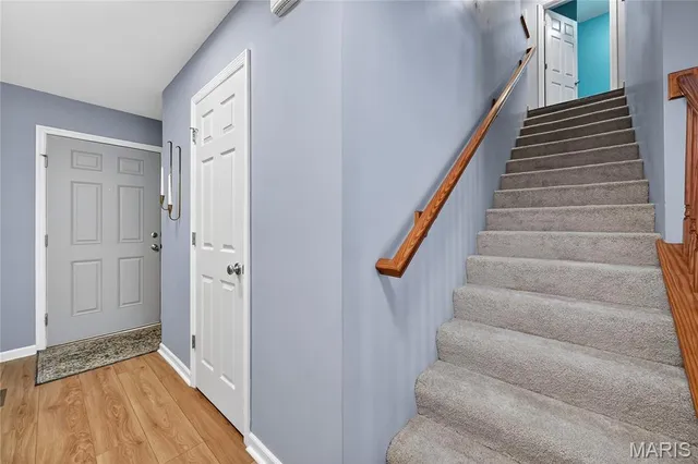 $265,000 | 23 Country Heights Court, Lake St. Louis, MO 63367