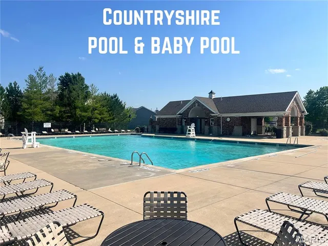 $265,000 | 23 Country Heights Court, Lake St. Louis, MO 63367