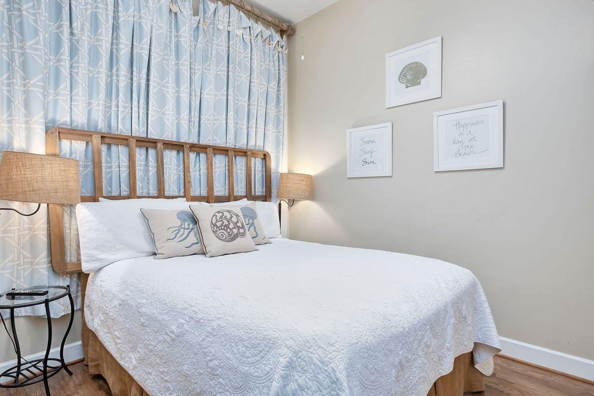 231 Somerset Bridge Road, Unit 1204 Santa Rosa Beach, FL 32459 - Photo 14 of 24 Guest Bedroom