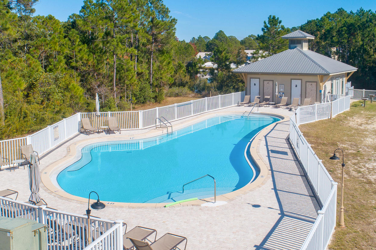 231 Somerset Bridge Road, Unit 1204 Santa Rosa Beach, FL 32459 - Photo 19 of 24 Grills and Pool