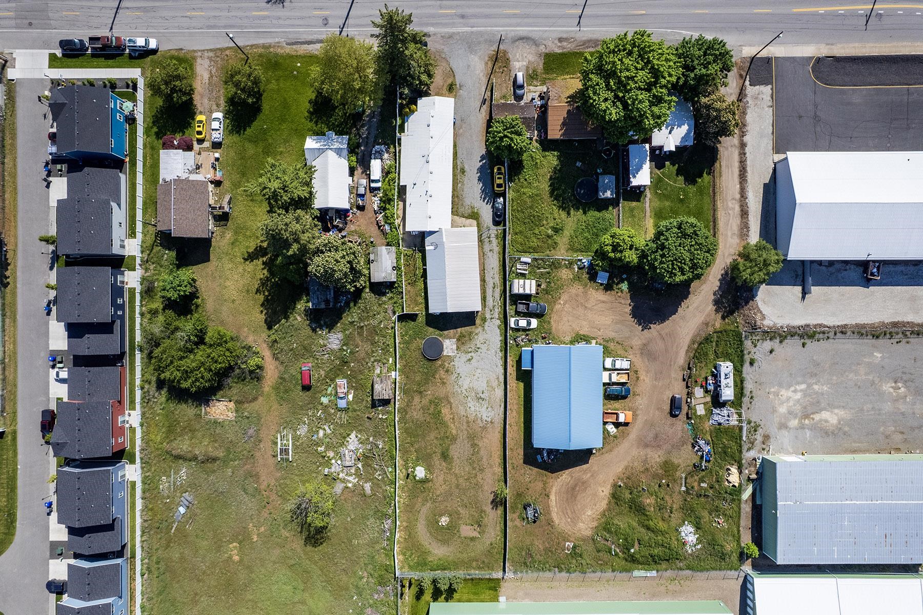 125 North Flora Road Greenacres, WA 99037 - Photo 30 of 32