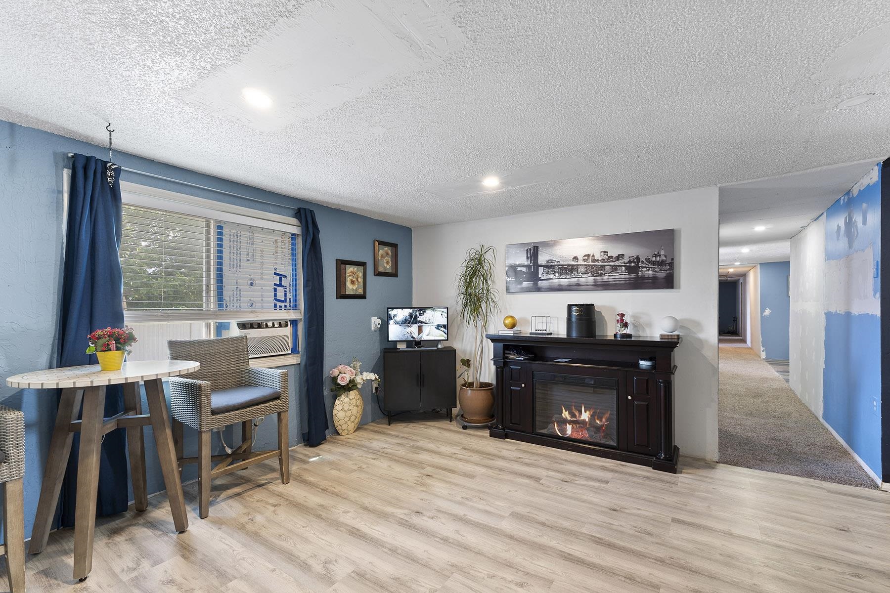 125 North Flora Road Greenacres, WA 99037 - Photo 5 of 32