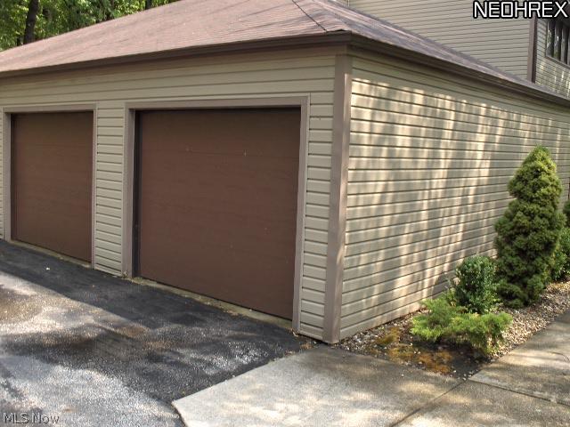 16585 Wren Road, Unit 4A Bainbridge, OH 44023 - Photo 14 of 14 Garage