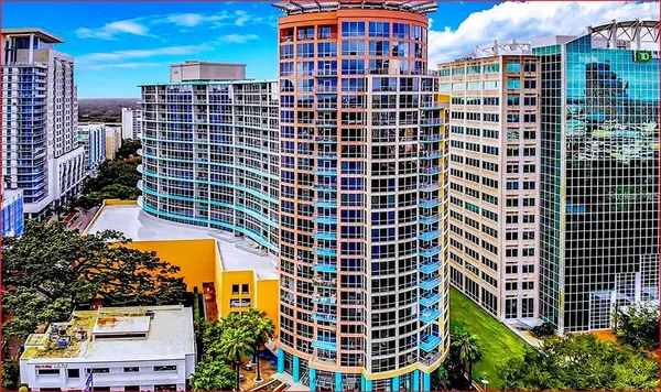 $2,890 | 322 East Central Boulevard, Unit 1413, Orlando, FL 32801