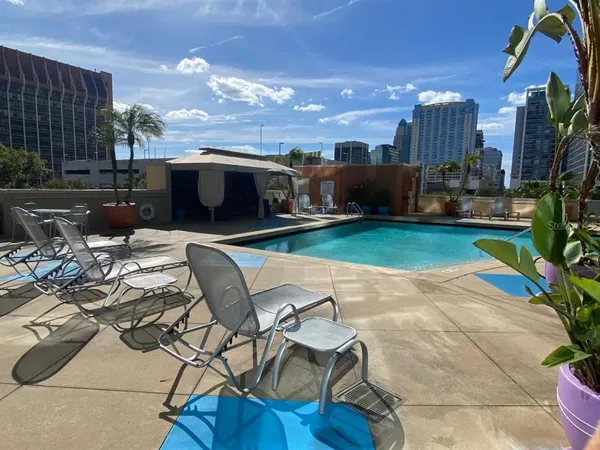 $2,890 | 322 East Central Boulevard, Unit 1413, Orlando, FL 32801