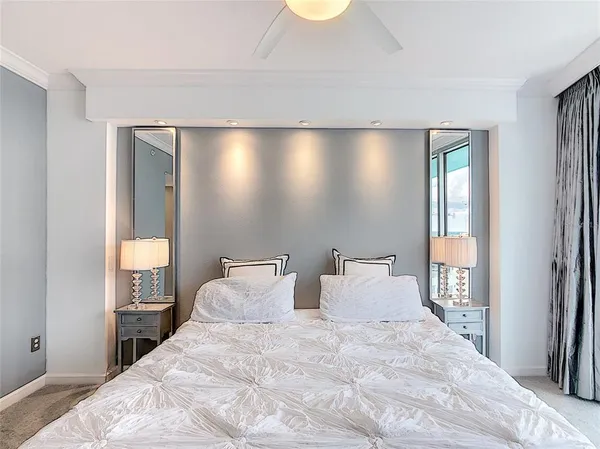 $2,890 | 322 East Central Boulevard, Unit 1413, Orlando, FL 32801