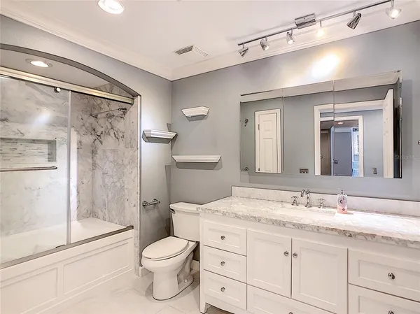 $2,890 | 322 East Central Boulevard, Unit 1413, Orlando, FL 32801