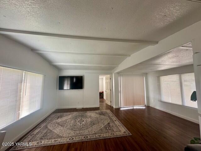 451 Pence Road, Unit 20 Yakima, WA 98908 - Photo 4 of 15 a view of a livingroom with wooden floor and window