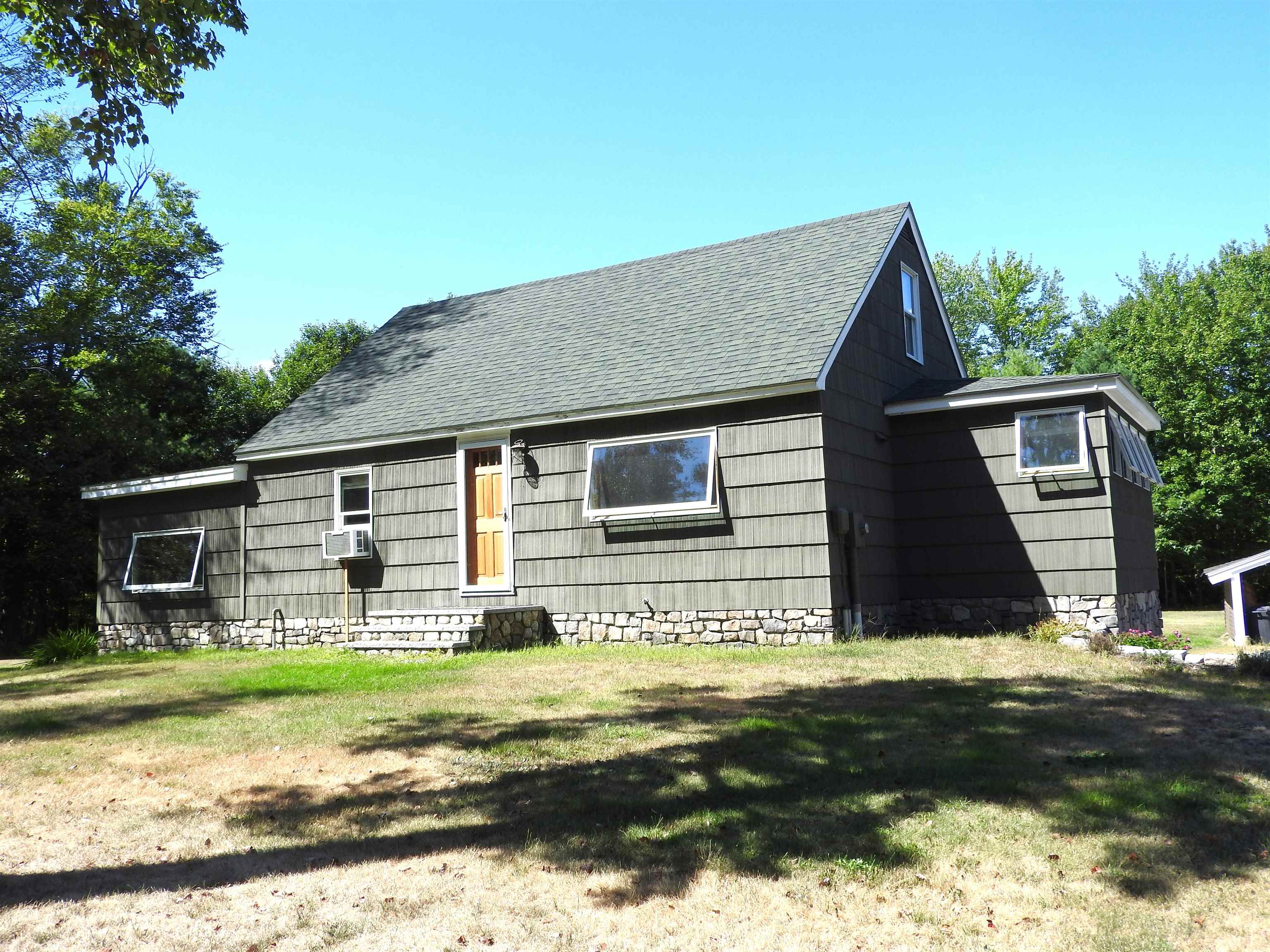 124 Bog Road Concord, NH 03303 - Photo 3 of 36