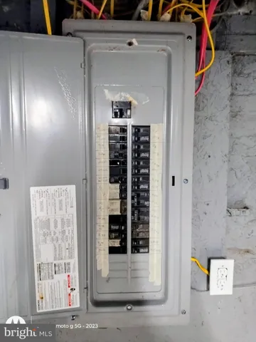 $1,395 | 1224 Clover Lane, Chester, PA 19013