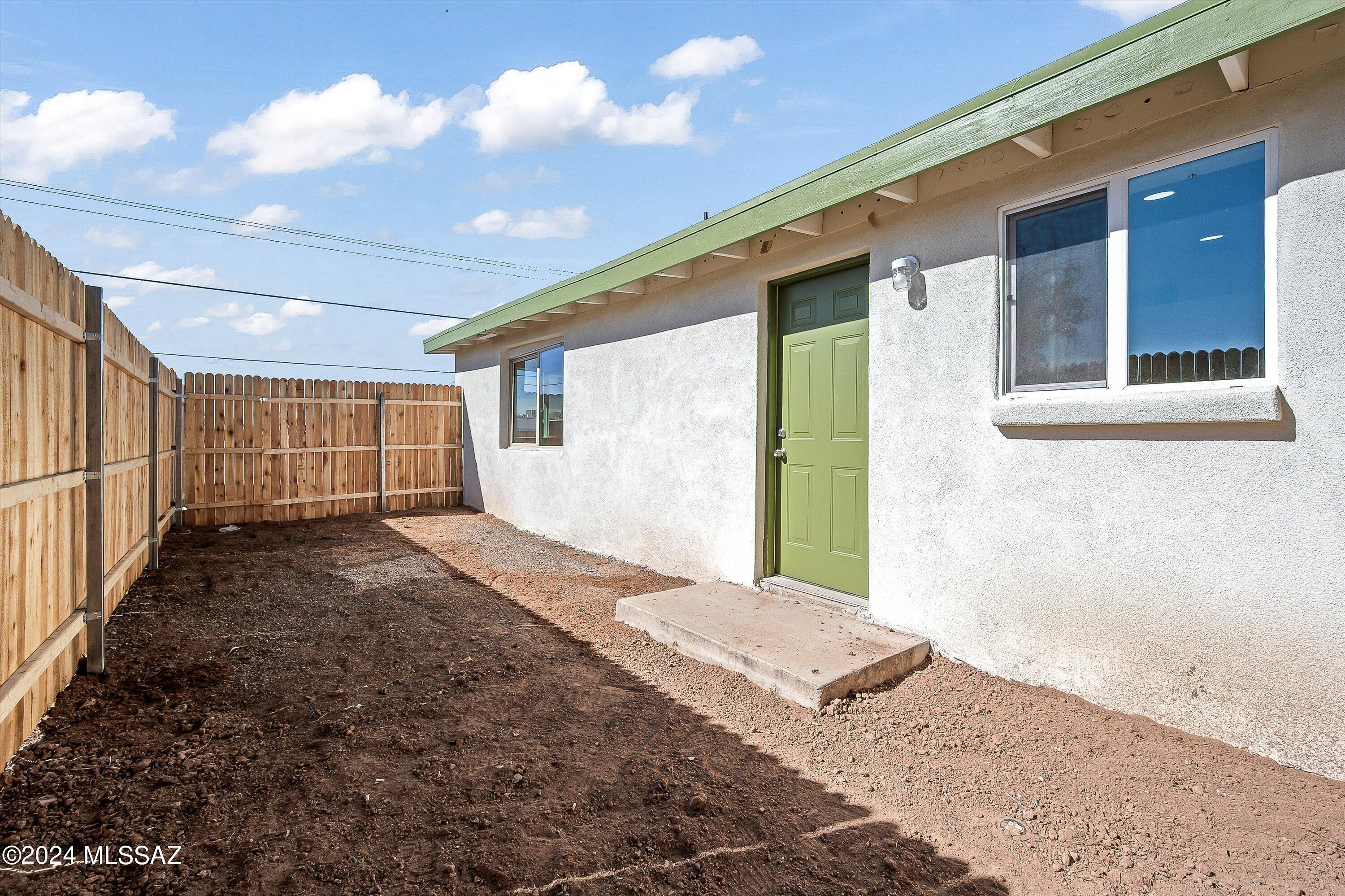 421 East Yavapai Road Tucson, AZ 85705 - Photo 10 of 27