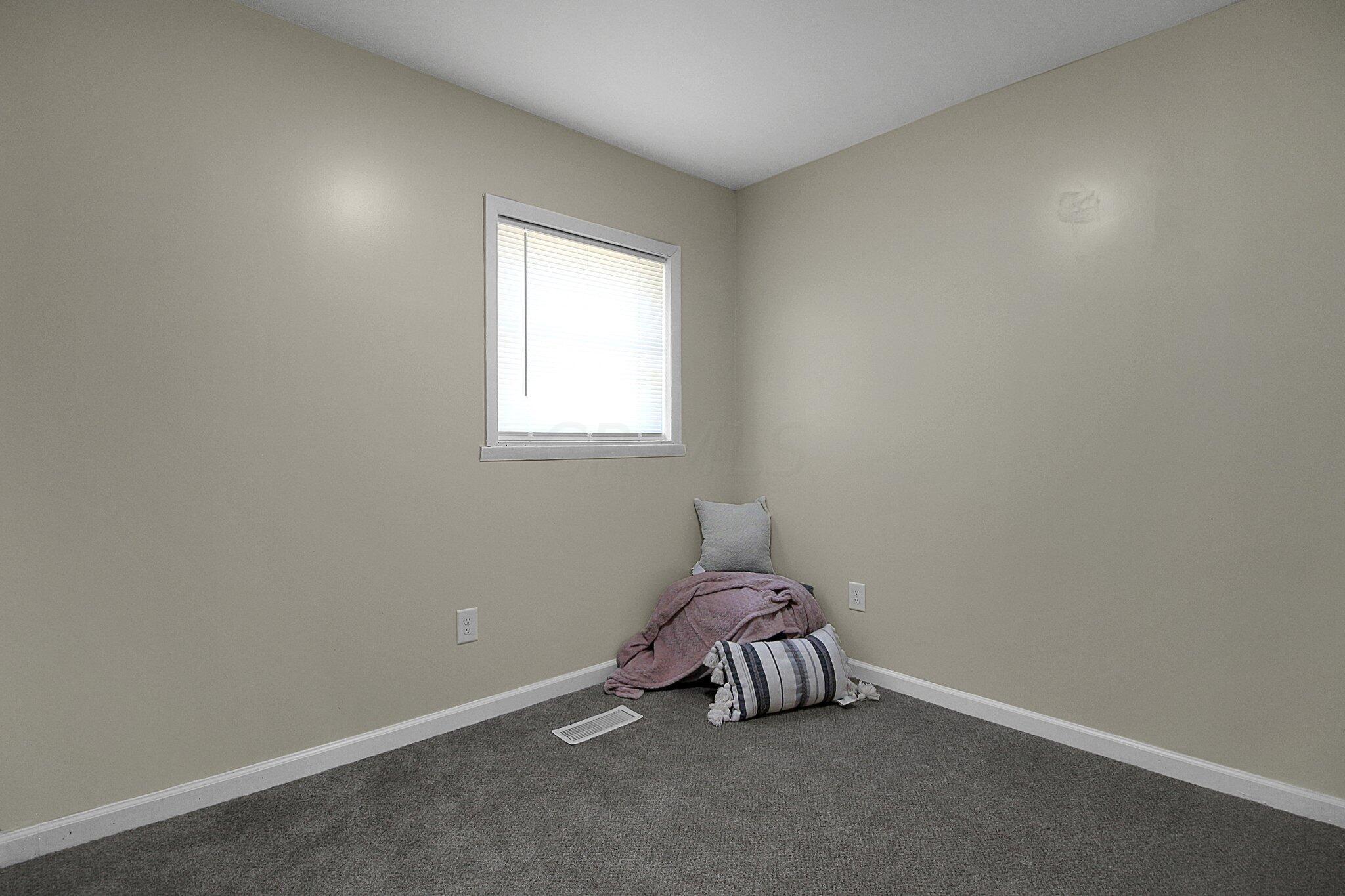 500 Hilock Road Columbus, OH 43207 - Photo 16 of 23 18-web-or-mls-500-hilock-rd