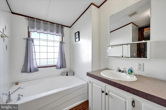 $70,000 | 472 South Lancaster Street, Lebanon, PA 17046