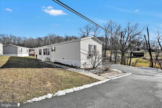 $70,000 | 472 South Lancaster Street, Lebanon, PA 17046