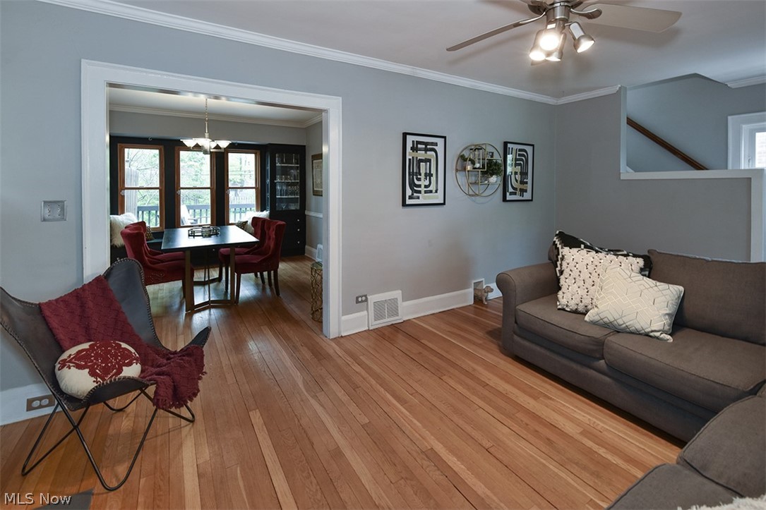 2378 Queenston Road Cleveland, OH 44118 - Photo 5 of 35 Gallery Image 5