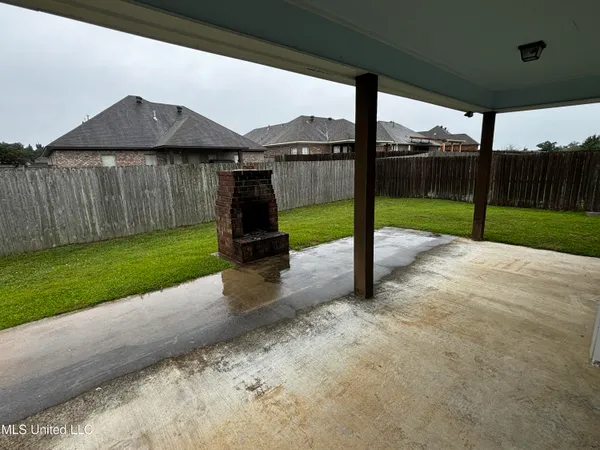 $2,095 | 221 Greenfield Ridge Drive, Brandon, MS 39042