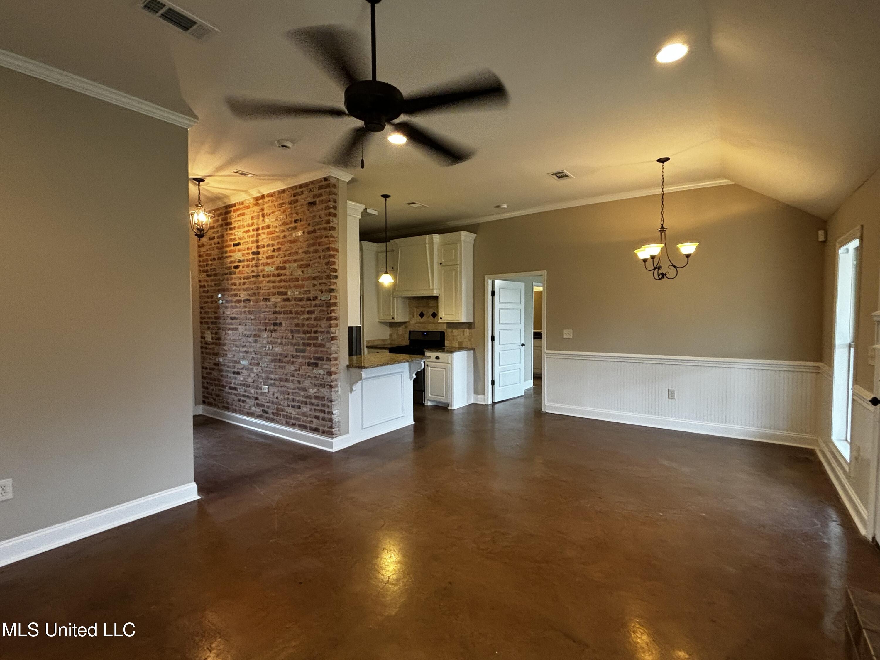 221 Greenfield Ridge Drive Brandon, MS 39042 - Photo 3 of 19 Photo Sep 11 2024, 3 04 28 PM