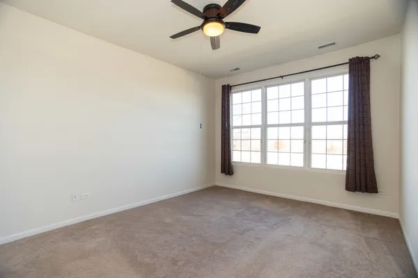 $2,600 | 13340 Mockingbird Court, Huntley, IL 60142