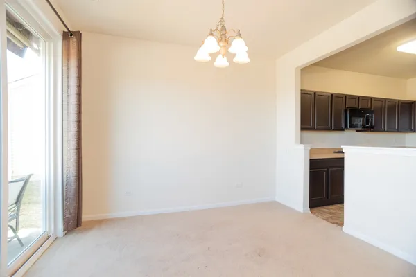 $2,600 | 13340 Mockingbird Court, Huntley, IL 60142