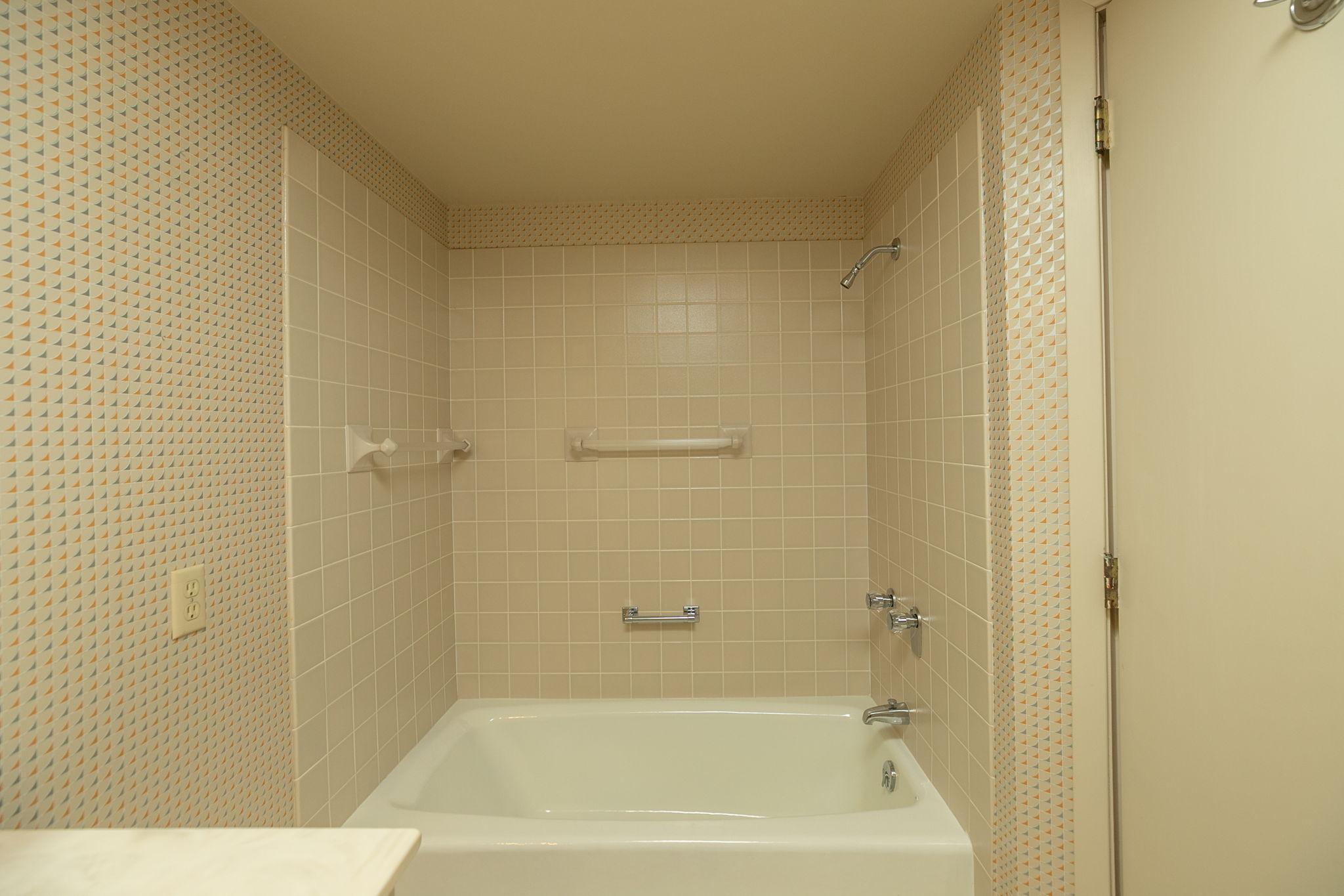 600 4th Street Southwest, Unit 605 Rochester, MN 55902 - Photo 19 of 38