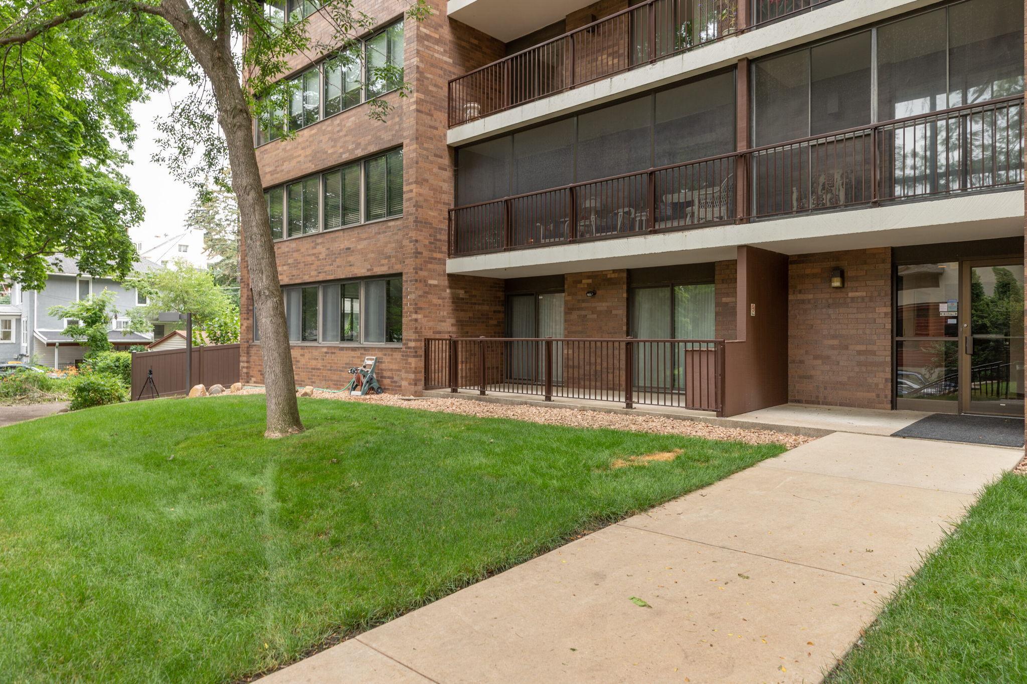600 4th Street Southwest, Unit 605 Rochester, MN 55902 - Photo 37 of 38