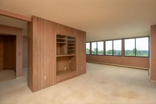 $375,000 | 600 4th Street Southwest, Unit 605, Rochester, MN 55902