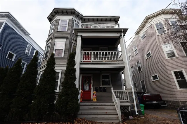 $3,000 | 38 Rosemont Street, Unit 2, Boston, MA 02122