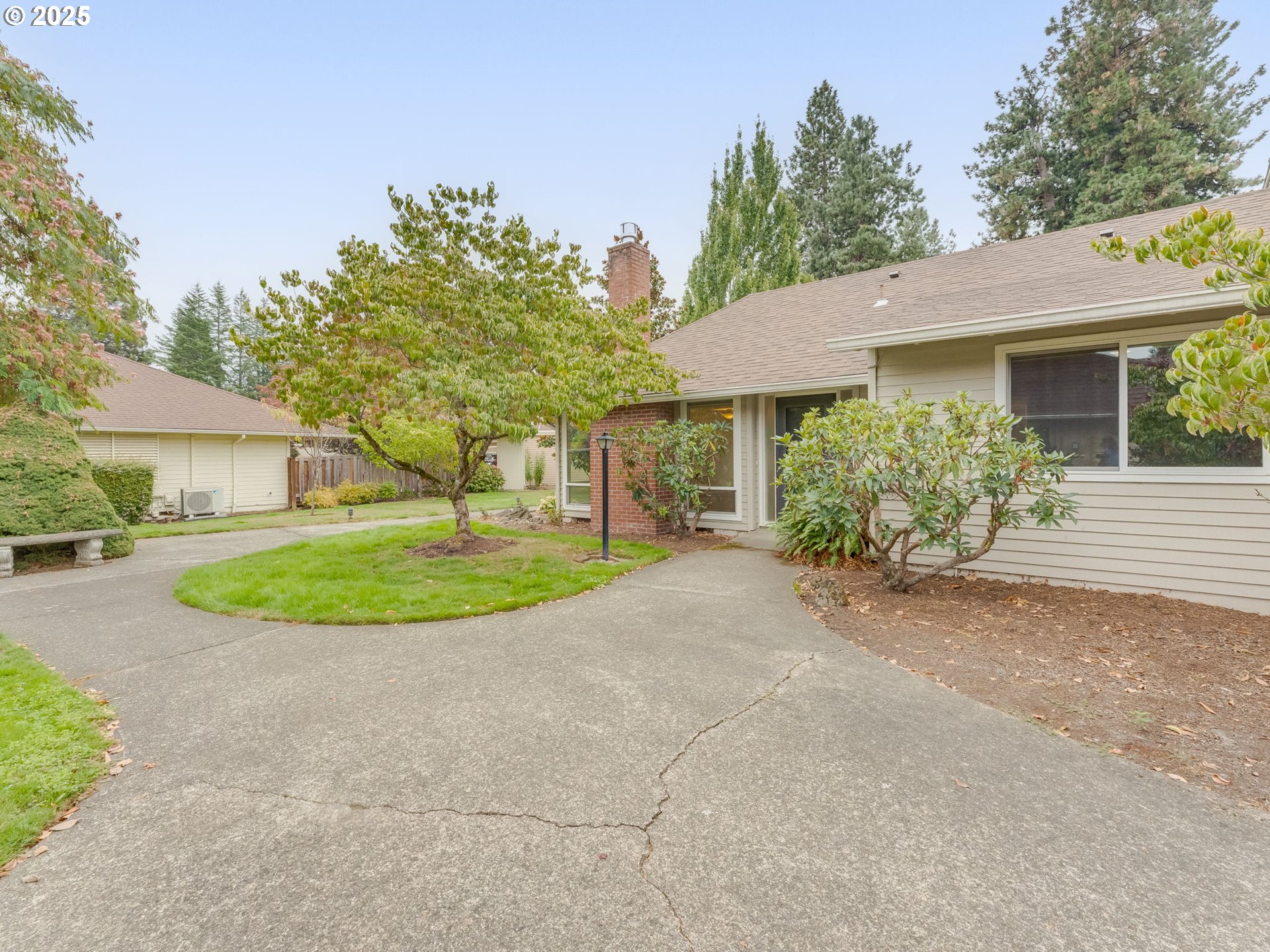 5040 Southwest Normandy Place Beaverton, OR 97005 - Photo 7 of 47 Gallery Image 7