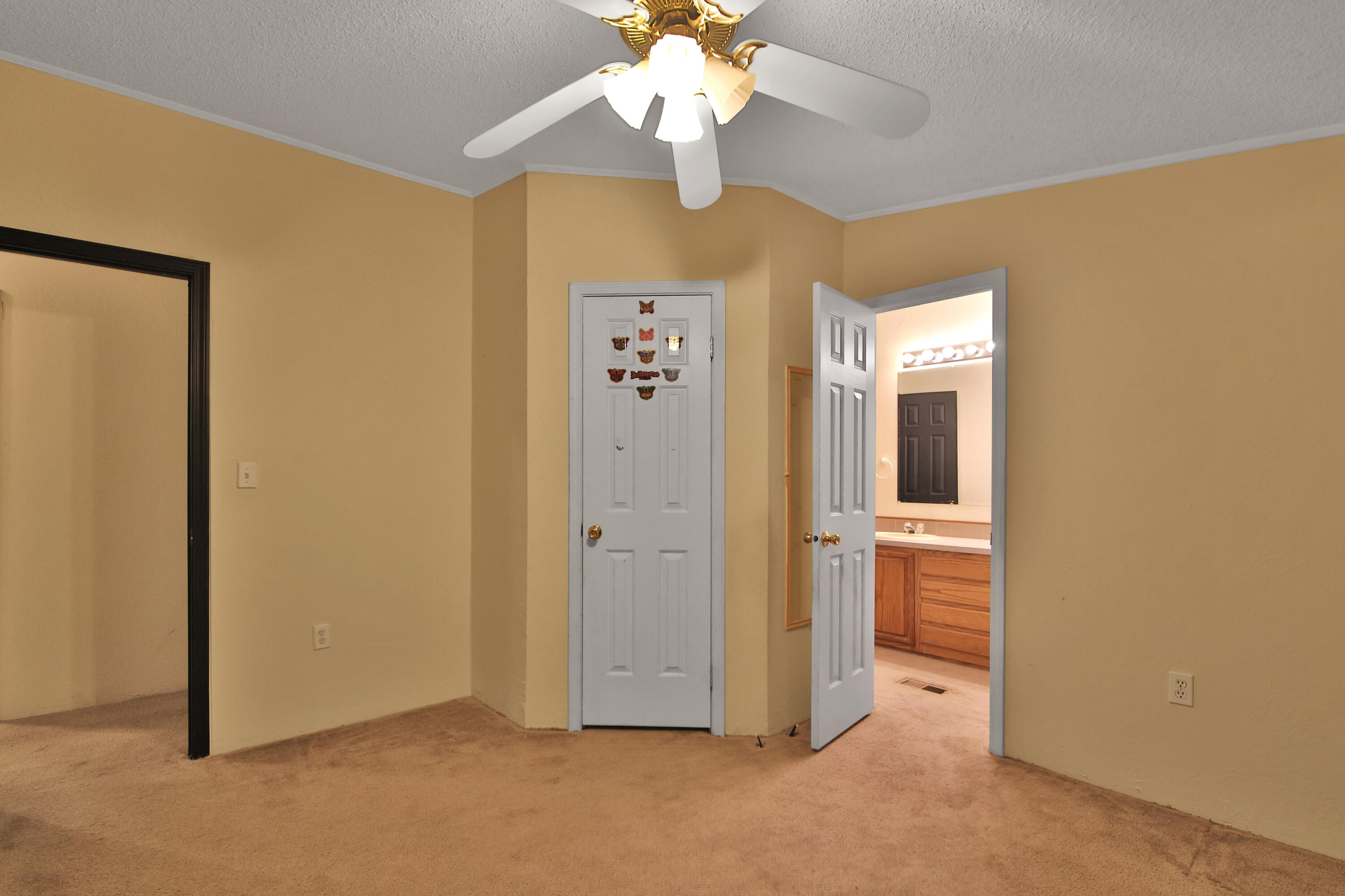 120 Highway 114 Estates Road Lubbock, TX 79407 - Photo 5 of 49 a view of an empty room with a window