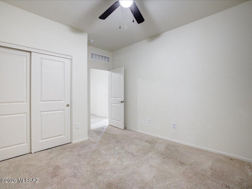 14031 East Golden Oaks Road Vail, AZ 85641 - Photo 30 of 40 32-38Interior2