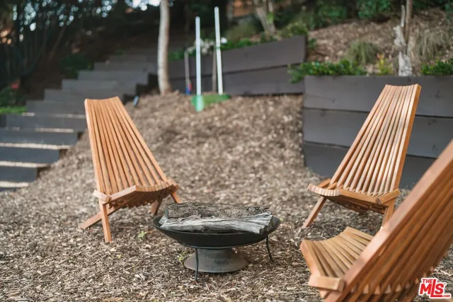 $1,550,000 | 1083 Milwaukee Avenue, Los Angeles, CA 90042