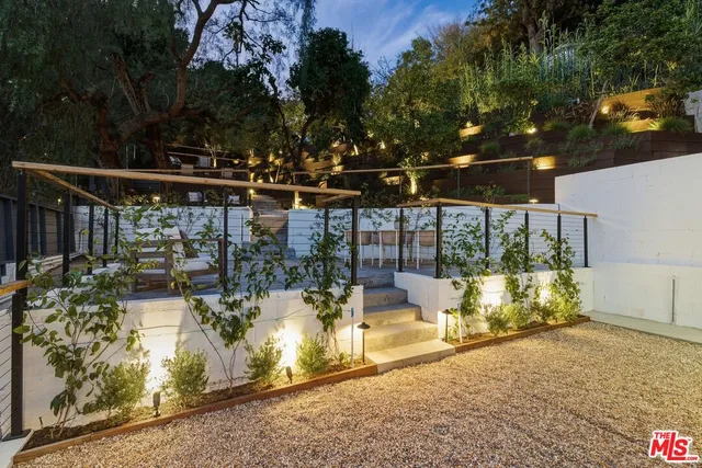 $1,550,000 | 1083 Milwaukee Avenue, Los Angeles, CA 90042