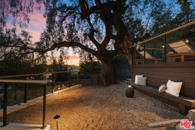 $1,550,000 | 1083 Milwaukee Avenue, Los Angeles, CA 90042